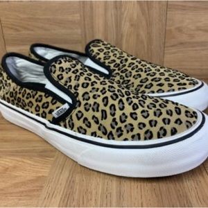Slip on Mini leopard vans new with tags
